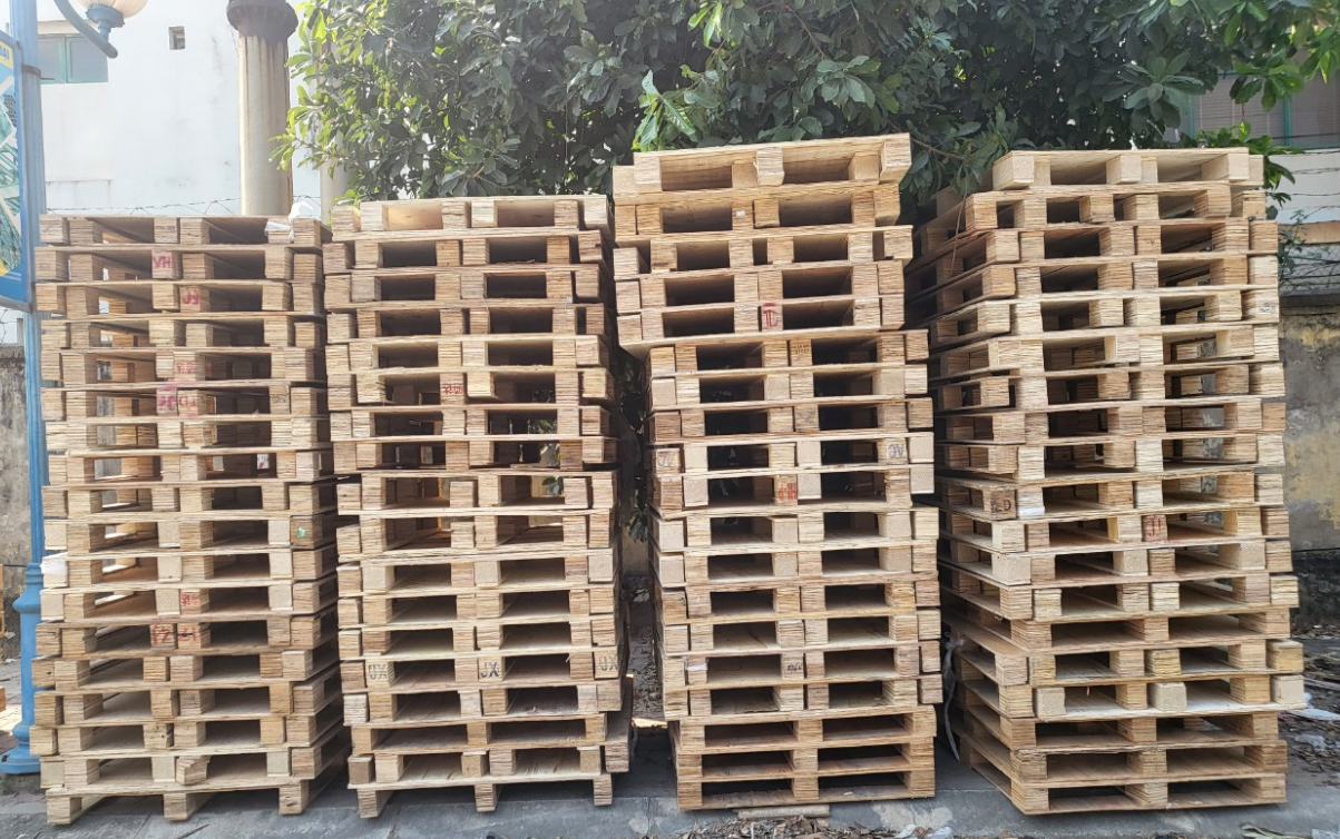 Pallet Gỗ Cũ Giá Rẻ | Báo Giá Pallet Gỗ Rẻ Nhất
